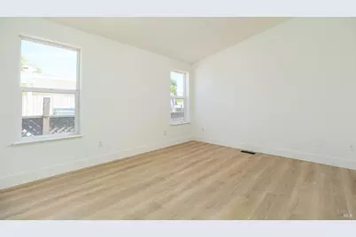 209 Yosemite Road, San Rafael, CA 94903 - Photo 13