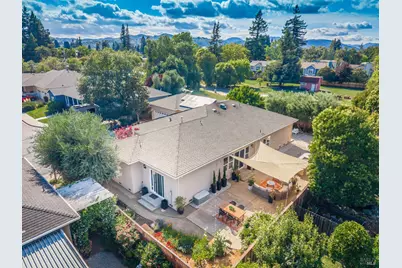 10 Brooke Court, Napa, CA 94558 - Photo 3