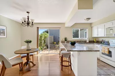 2221 Knolls Drive, Santa Rosa, CA 95405 - Photo 11