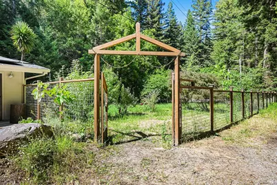 13431 Green Valley Road, Sebastopol, CA 95472 - Photo 91