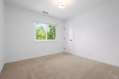 1194 Halyard Drive, Santa Rosa, CA 95401 - Photo 35