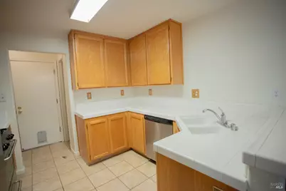 1549 Monarch Place, Rohnert Park, CA 94928 - Photo 11