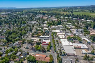 436 Center St, Healdsburg, CA 95448 - Photo 31