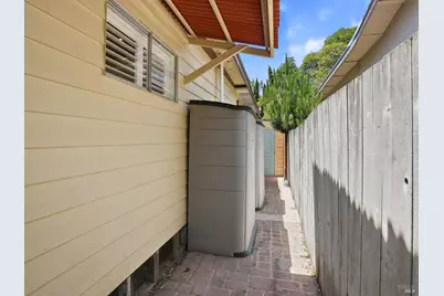 17190 Cedar Avenue, Sonoma, CA 95476 - Photo 41