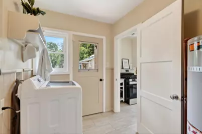 2022 Augustan Avenue, Santa Rosa, CA 95404 - Photo 17