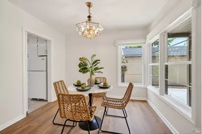 2022 Augustan Avenue, Santa Rosa, CA 95404 - Photo 9