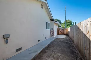 381 Lily St, Fairfield, CA 94533 - Photo 49