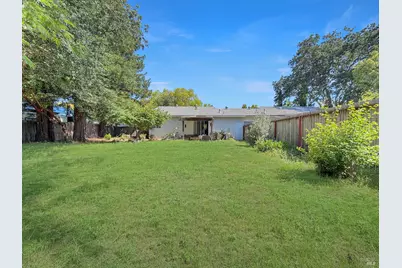 80 Woelfe Drive, Santa Rosa, CA 95403 - Photo 17