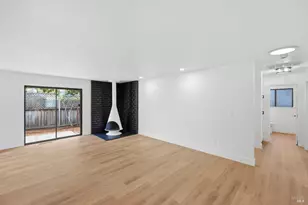 4906 Fernglen Dr, Santa Rosa, CA 95405 - Photo 15