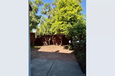 52 Regents Circle, Rohnert Park, CA 94928 - Photo 7