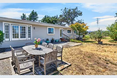 21880 Arnold Drive, Sonoma, CA 95476 - Photo 19