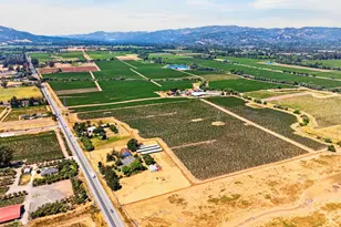 21880 Arnold Dr, Sonoma, CA 95476 - Photo 17