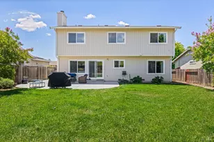 1306 Rebecca Dr, Suisun City, CA 94585 - Photo 33