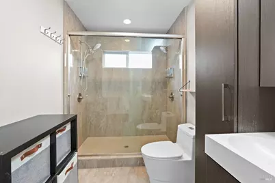 419 N Washington Street, Cloverdale, CA 95425 - Photo 13