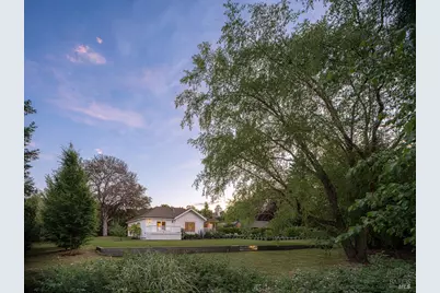 555 Magnolia Avenue, Petaluma, CA 94952 - Photo 7