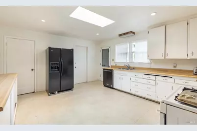 787 Central Avenue, Napa, CA 94558 - Photo 13