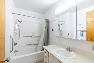 787 Central Ave, Napa, CA 94558 - Photo 23