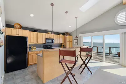 2 Sandy Beach Road, Vallejo, CA 94590 - Photo 21