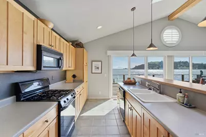 2 Sandy Beach Road, Vallejo, CA 94590 - Photo 25