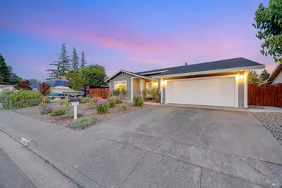 6086 Dinah Court, Rohnert Park, CA 94928 - Photo 3