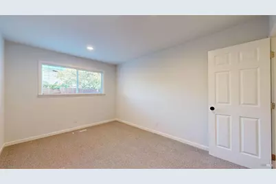 6086 Dinah Court, Rohnert Park, CA 94928 - Photo 47