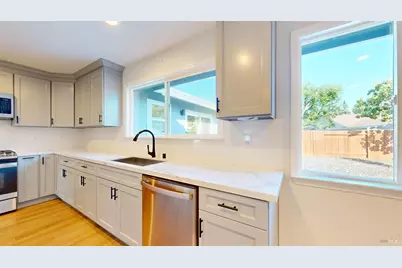 6086 Dinah Court, Rohnert Park, CA 94928 - Photo 25