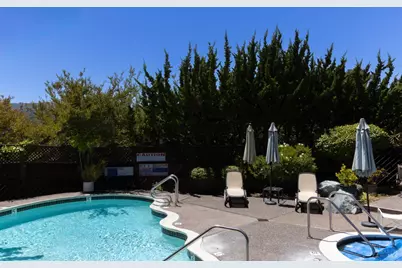 120 Seminary Drive #2E, Mill Valley, CA 94941 - Photo 17
