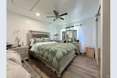 1858 Hemlock Street, Napa, CA 94559 - Photo 21
