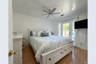 1858 Hemlock Street, Napa, CA 94559 - Photo 19