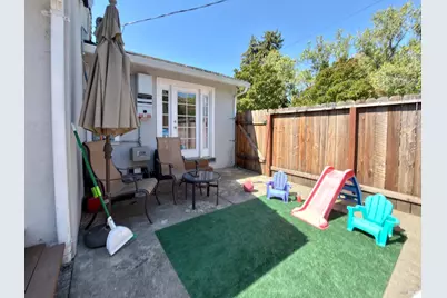 1858 Hemlock Street, Napa, CA 94559 - Photo 27