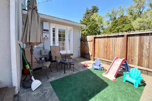 1858 Hemlock St, Napa, CA 94559 - Photo 27