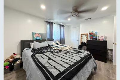 1858 Hemlock Street, Napa, CA 94559 - Photo 25