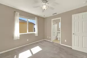 582 Picasso Ct, Fairfield, CA 94534 - Photo 33