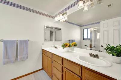 2405 Topgallant Court, Fairfield, CA 94534 - Photo 7