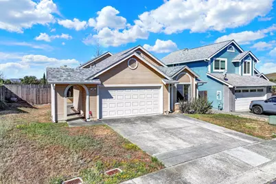 2405 Topgallant Court, Fairfield, CA 94534 - Photo 11