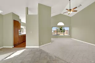 2405 Topgallant Ct, Fairfield, CA 94534 - Photo 13