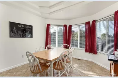 1648 Ronne Drive, Santa Rosa, CA 95404 - Photo 9