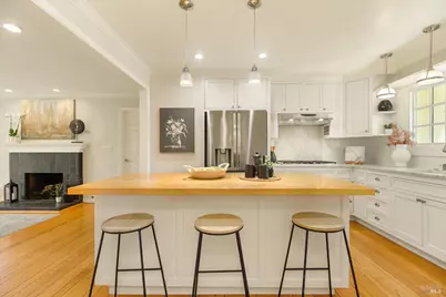 5 Edgemar Way, Corte Madera, CA 94925 - Photo 11