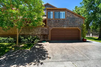 9211 Lakewood Drive, Windsor, CA 95492 - Photo 3