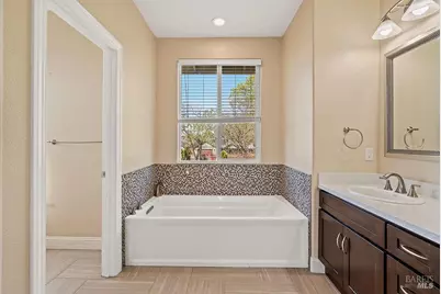 125 Anish Way, Windsor, CA 95492 - Photo 21