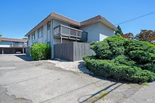 1155 Evans Dr, Santa Rosa, CA 95405 - Photo 15