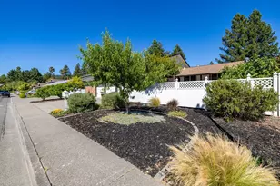 4480 Fairway Dr, Rohnert Park, CA 94928 - Photo 9
