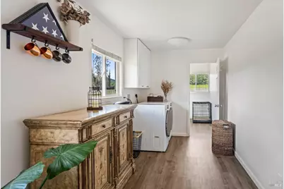 1681 Oak Grove Drive, Redwood Valley, CA 95470 - Photo 9