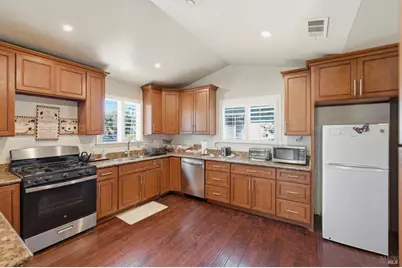 2707 Bonifacio Street, Concord, CA 94519 - Photo 33