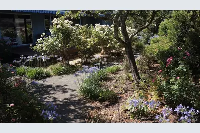 8817 Hood Mountain Circle, Santa Rosa, CA 95409 - Photo 71