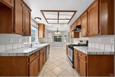 4914 Lefebvre Way, Antioch, CA 94531 - Photo 11