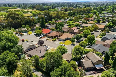 715 Placer Court, Santa Rosa, CA 95401 - Photo 33