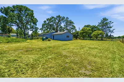 4016 Walker Avenue, Santa Rosa, CA 95407 - Photo 49