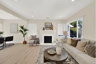 246 Viewmont Avenue, Vallejo, CA 94590 - Photo 7