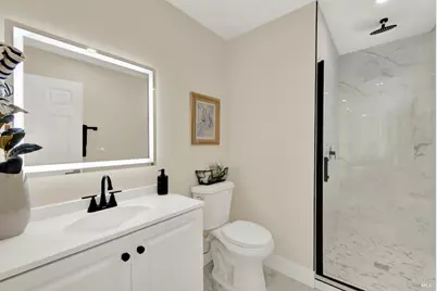 246 Viewmont Avenue, Vallejo, CA 94590 - Photo 43